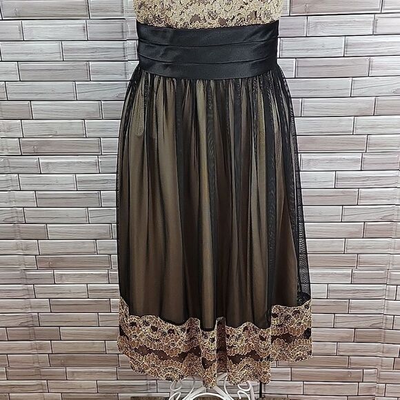 R&M Richard's cocktail dress Size 6 - Picture 3 of 11